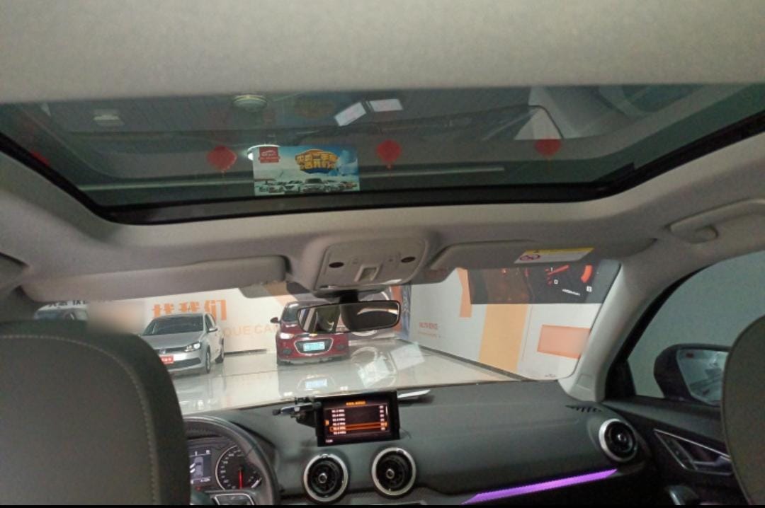 Audi Q2L 35 TFSI Stylish &amp; Elegant Edition