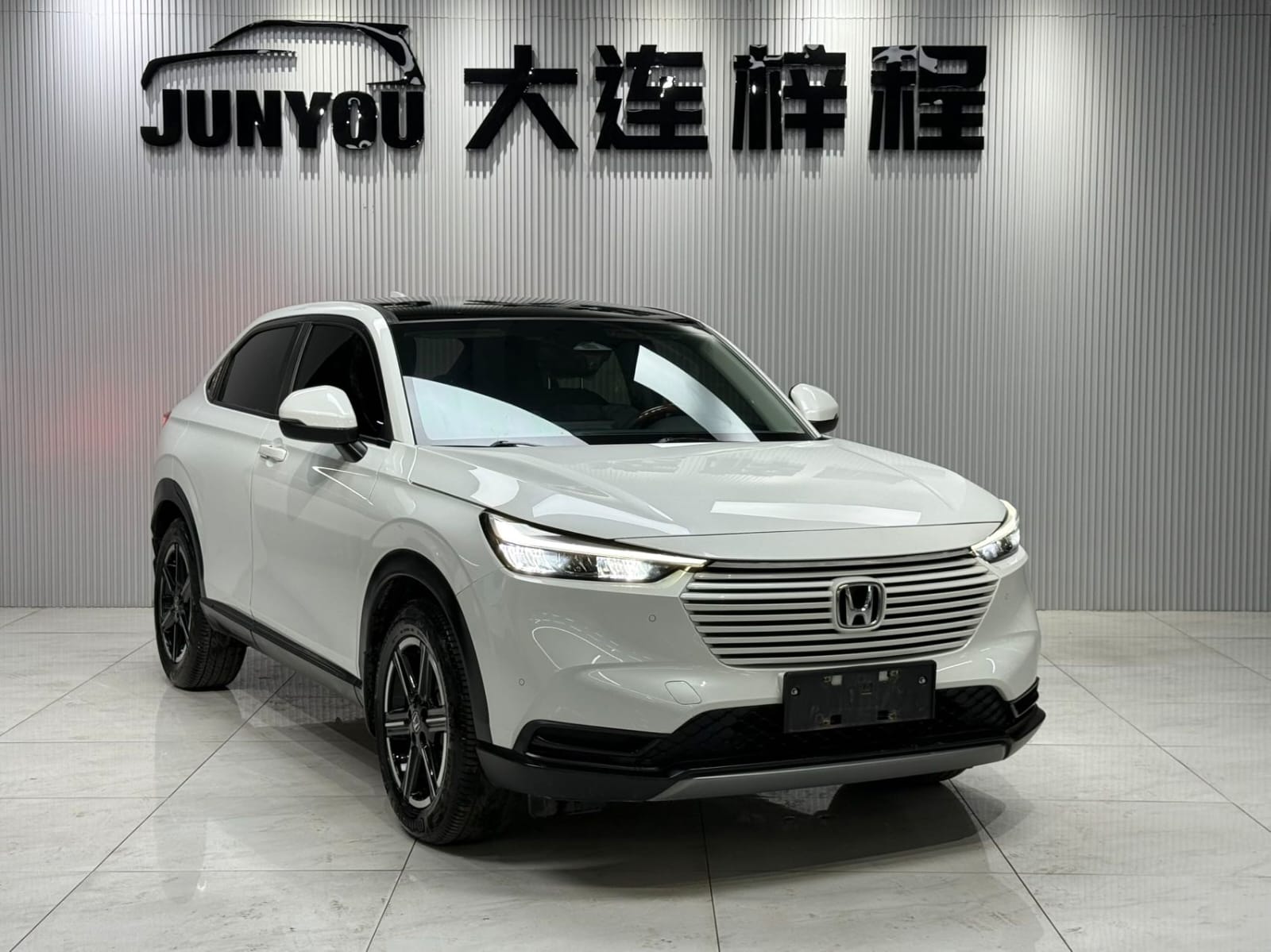 Honda Vezel 1.5L CVT Technology Edition