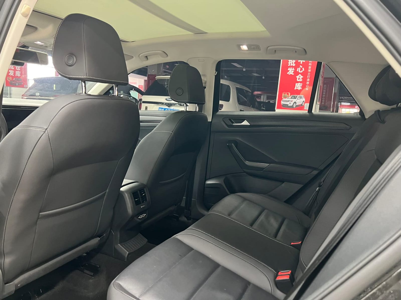 Volkswagen T-Roc 280TSI DSG Enjoy Plus