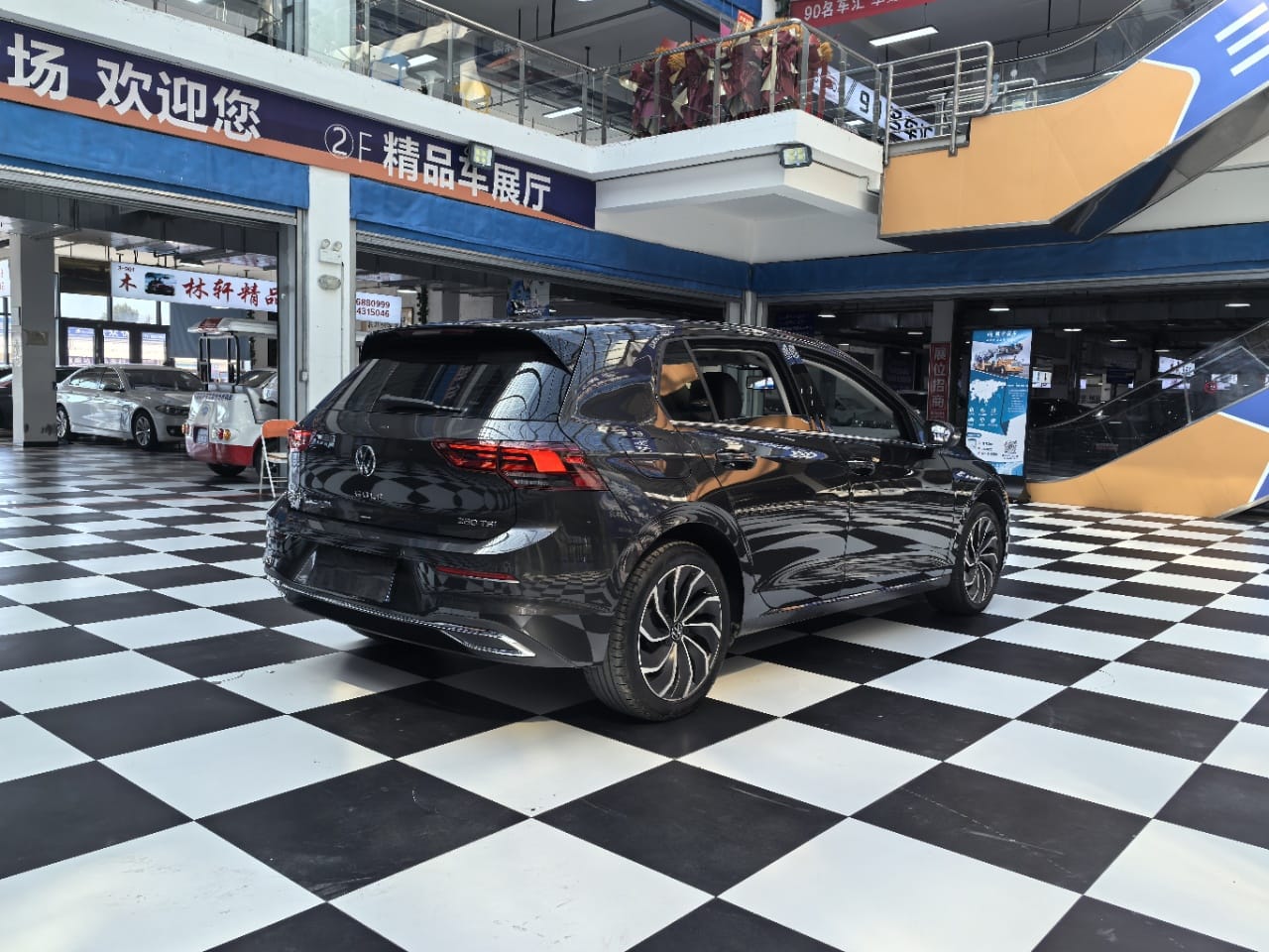 Volkswagen Golf 280TSI DSG Pro