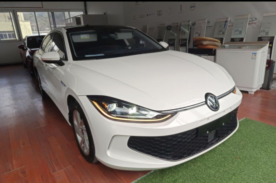 Volkswagen Lamando L 280TSI DSG