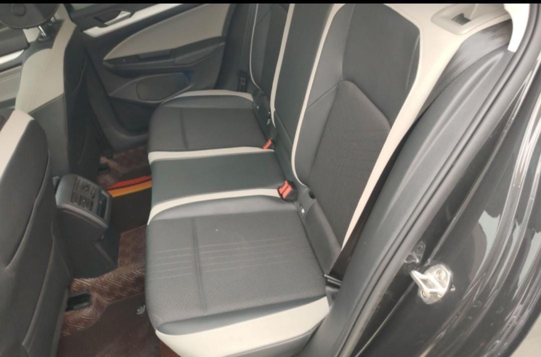 Volkswagen Golf 280TSI DSG Pro