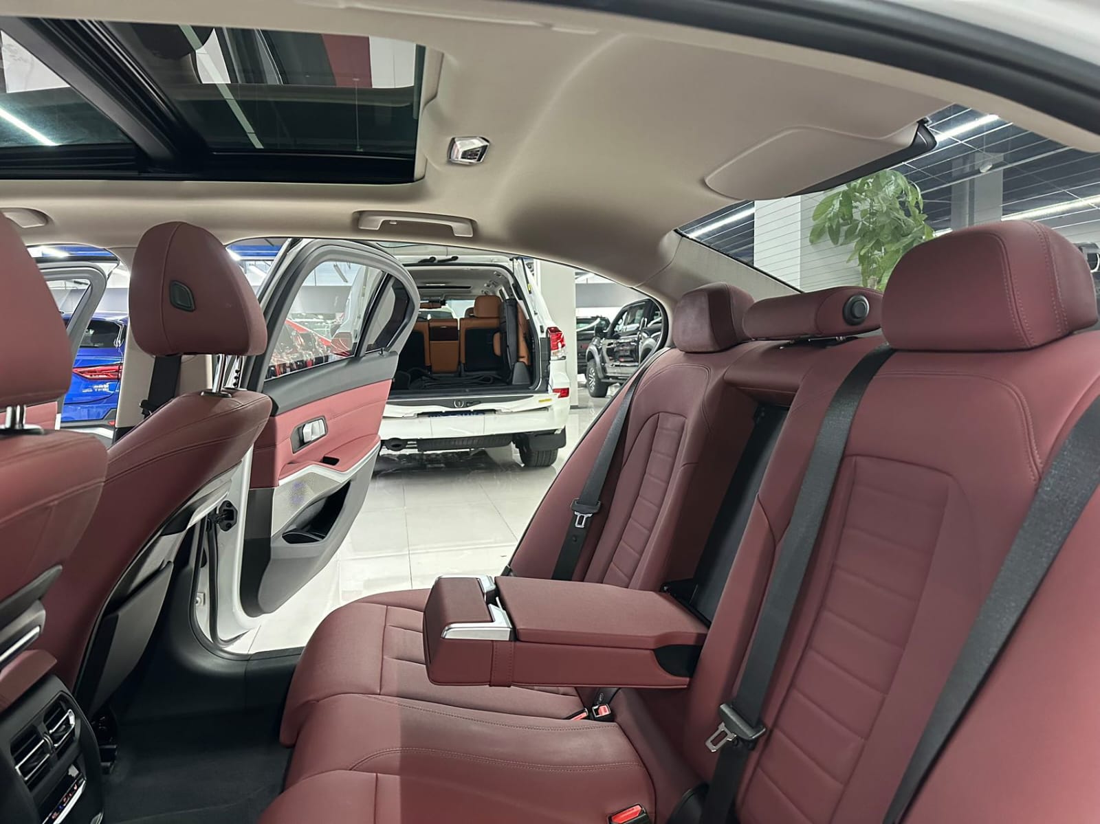 BMW 3 Series 320Li M Sport Package