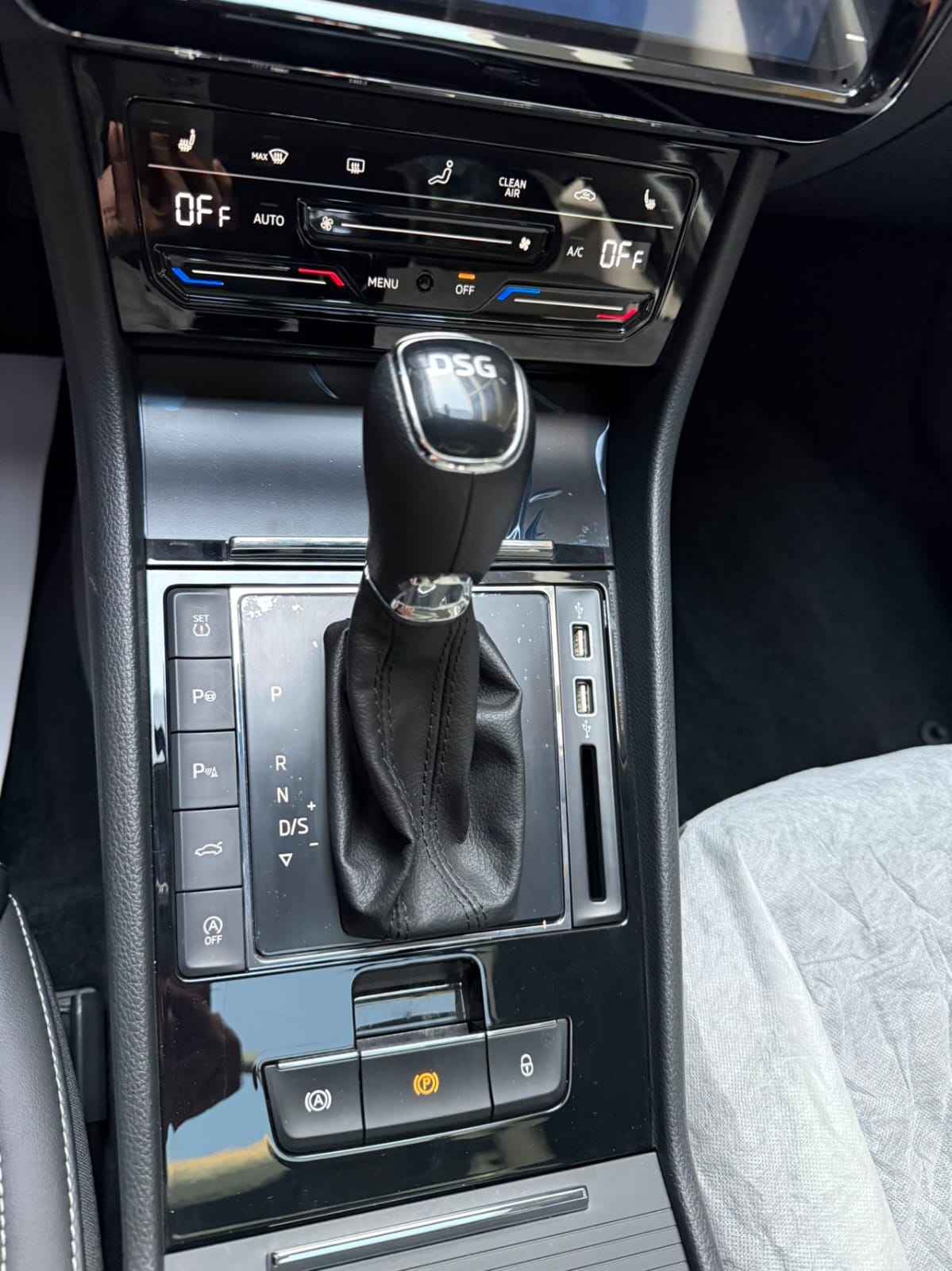 Škoda Superb 1.4L DSG