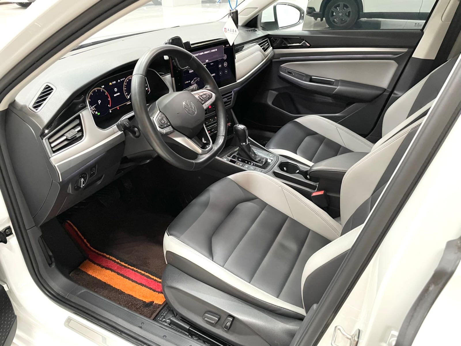 Volkswagen Bora 280TSI DSG Honor Edition