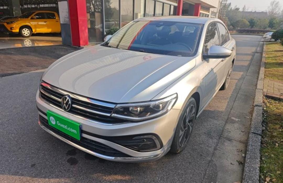 Volkswagen Bora 200TSI DSG Intelligent Pro Edition