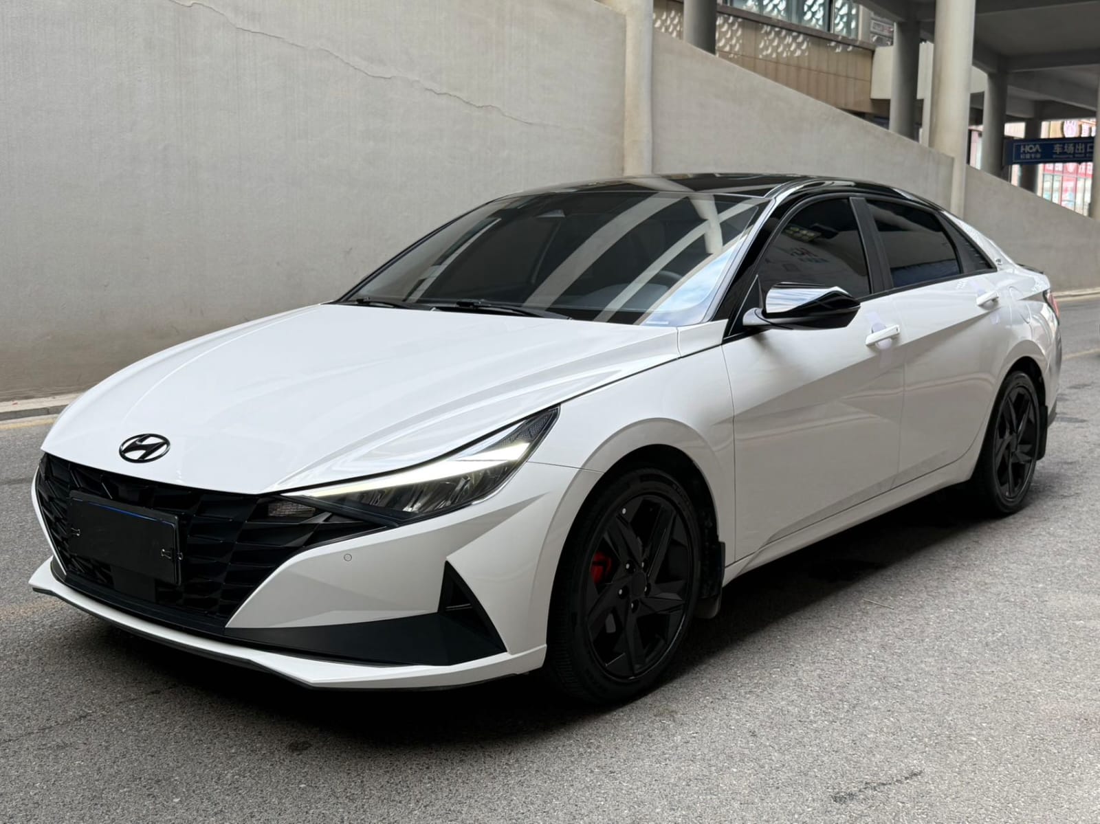 Hyundai Elantra 20th Anniversary Edition