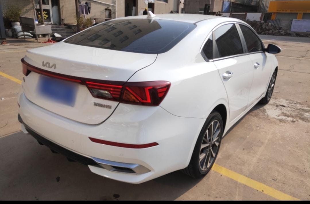 Kia K3 1.5L CVT Deluxe Edition