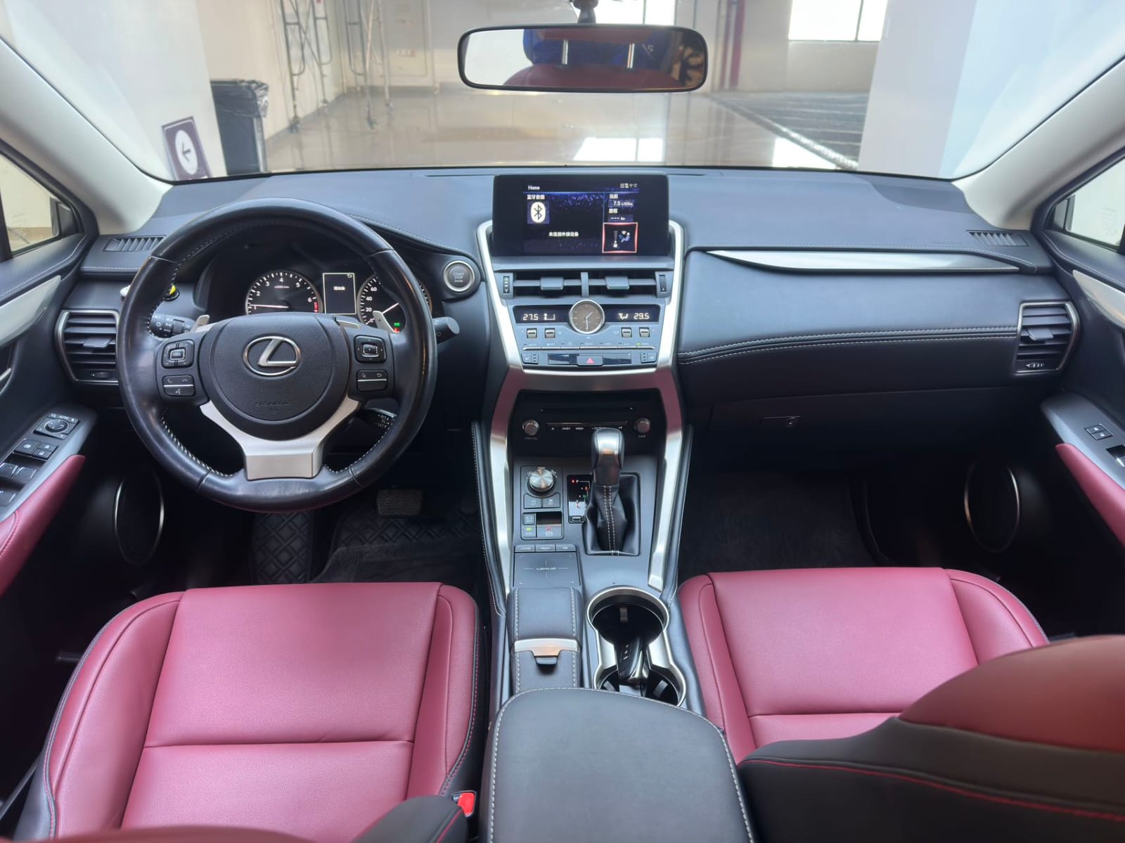 Lexus NX 200