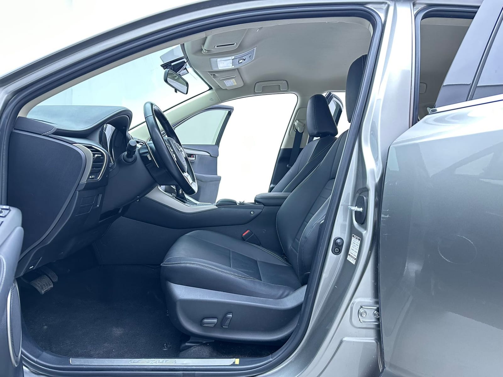 Lexus NX 200