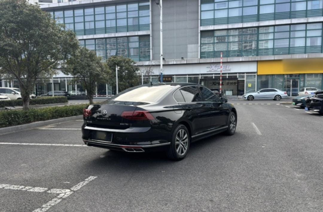 Volkswagen Magotan 280TSI DSG Comfort Edition