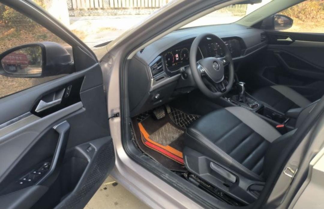 Volkswagen Sagitar 280TSI DSG Oversight Edition