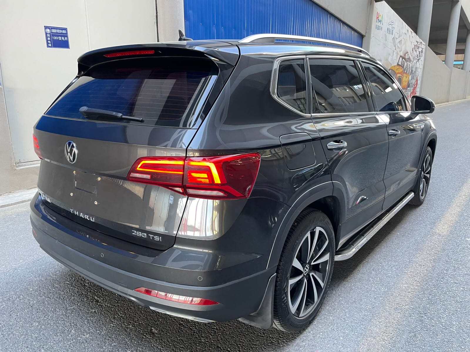 Volkswagen Tharu 280TSI Deluxe Plus