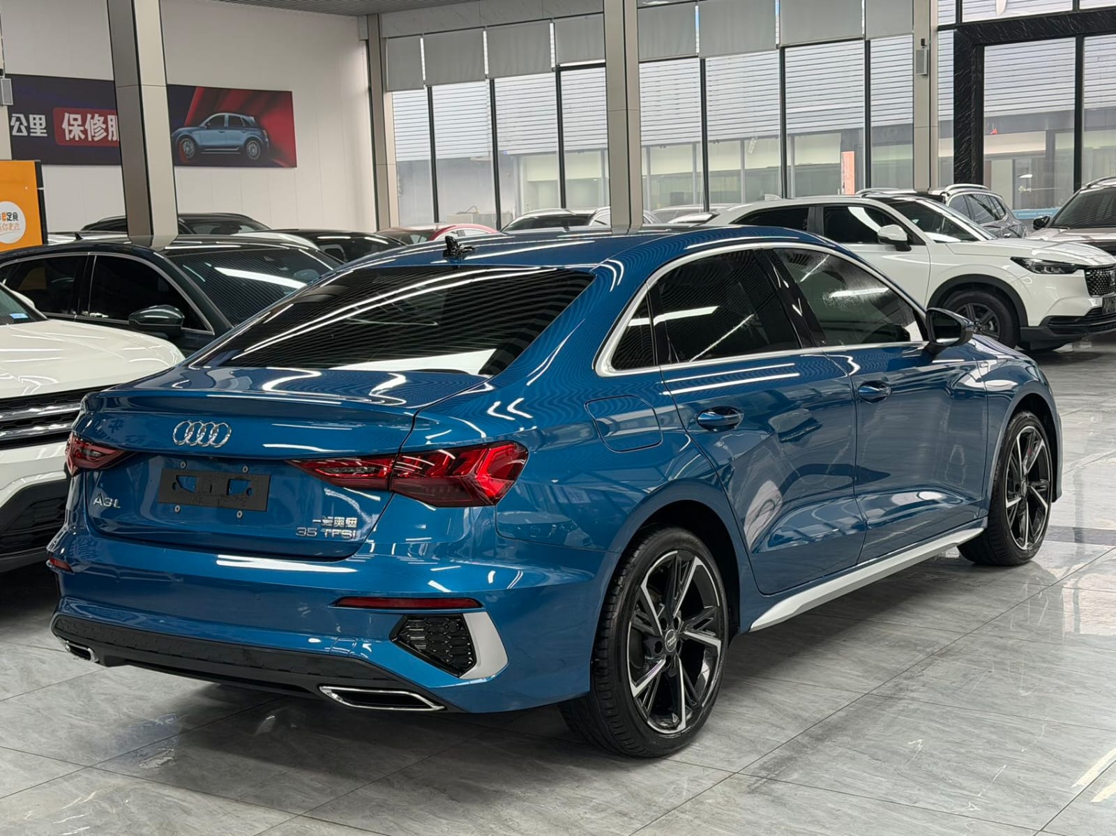 Audi A3L Limousine 35 TFSI Sport Edition