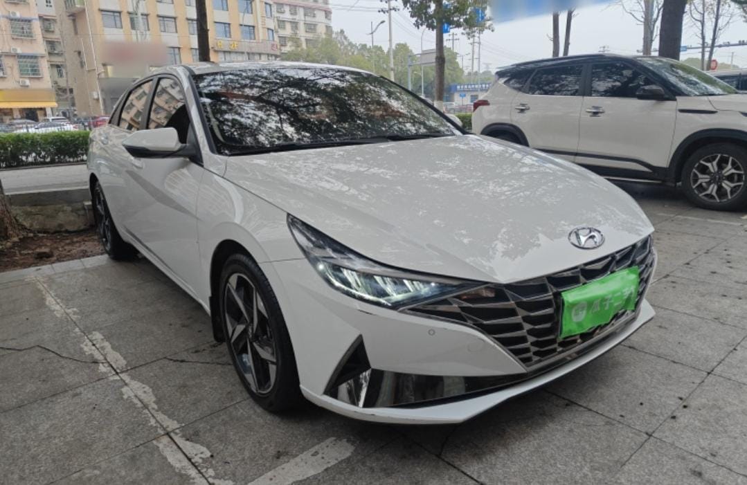 Hyundai Elantra 1.5L CVT GLX Elite Edition