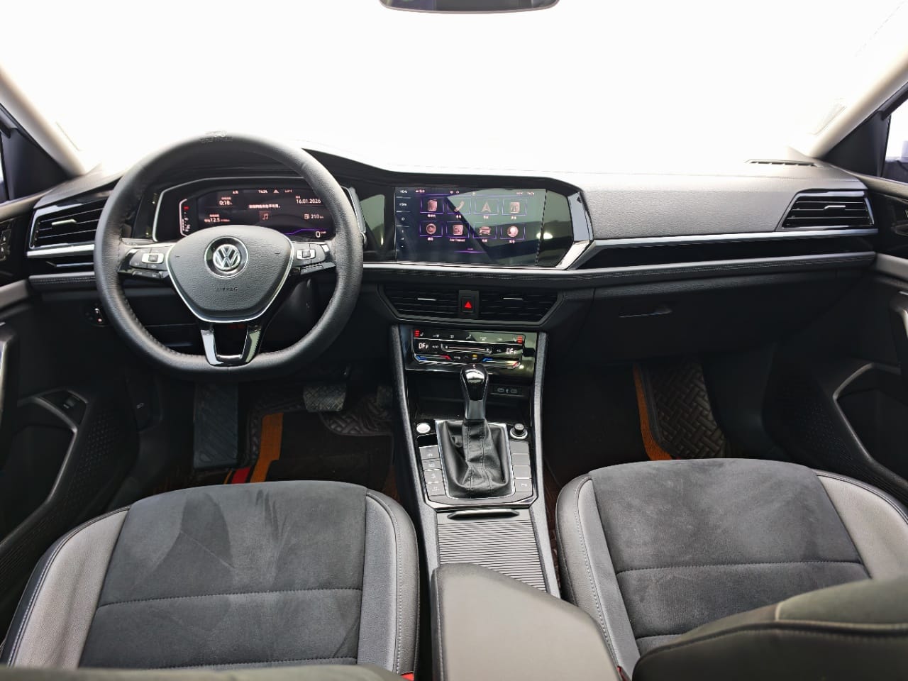 Volkswagen Sagitar 280TSI DSG Excellence Edition