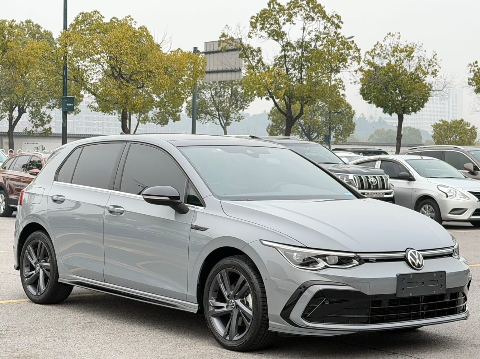 Volkswagen Golf 280TSI DSG R-Line