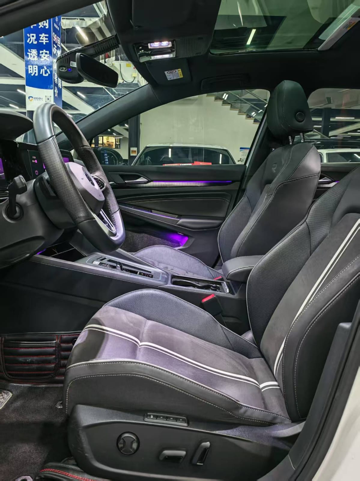 Volkswagen Golf 280TSI DSG R-Line Lite