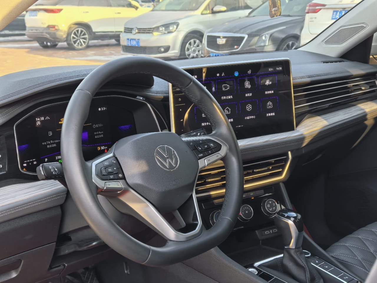 Volkswagen Sagitar 280TSI DSG Oversight Lite Edition