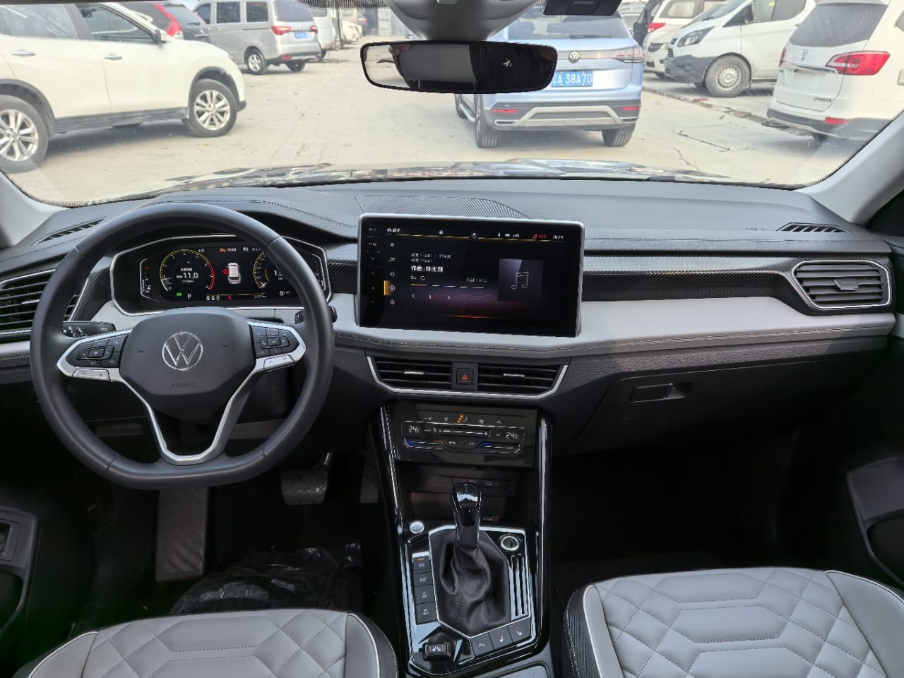 Volkswagen Tayron 280TSI Deluxe PLUS Premium Edition
