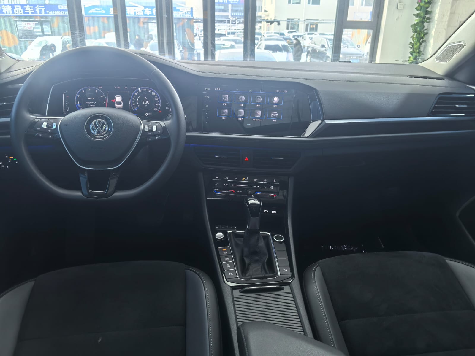 Volkswagen Sagitar 280TSI DSG Excellence Edition