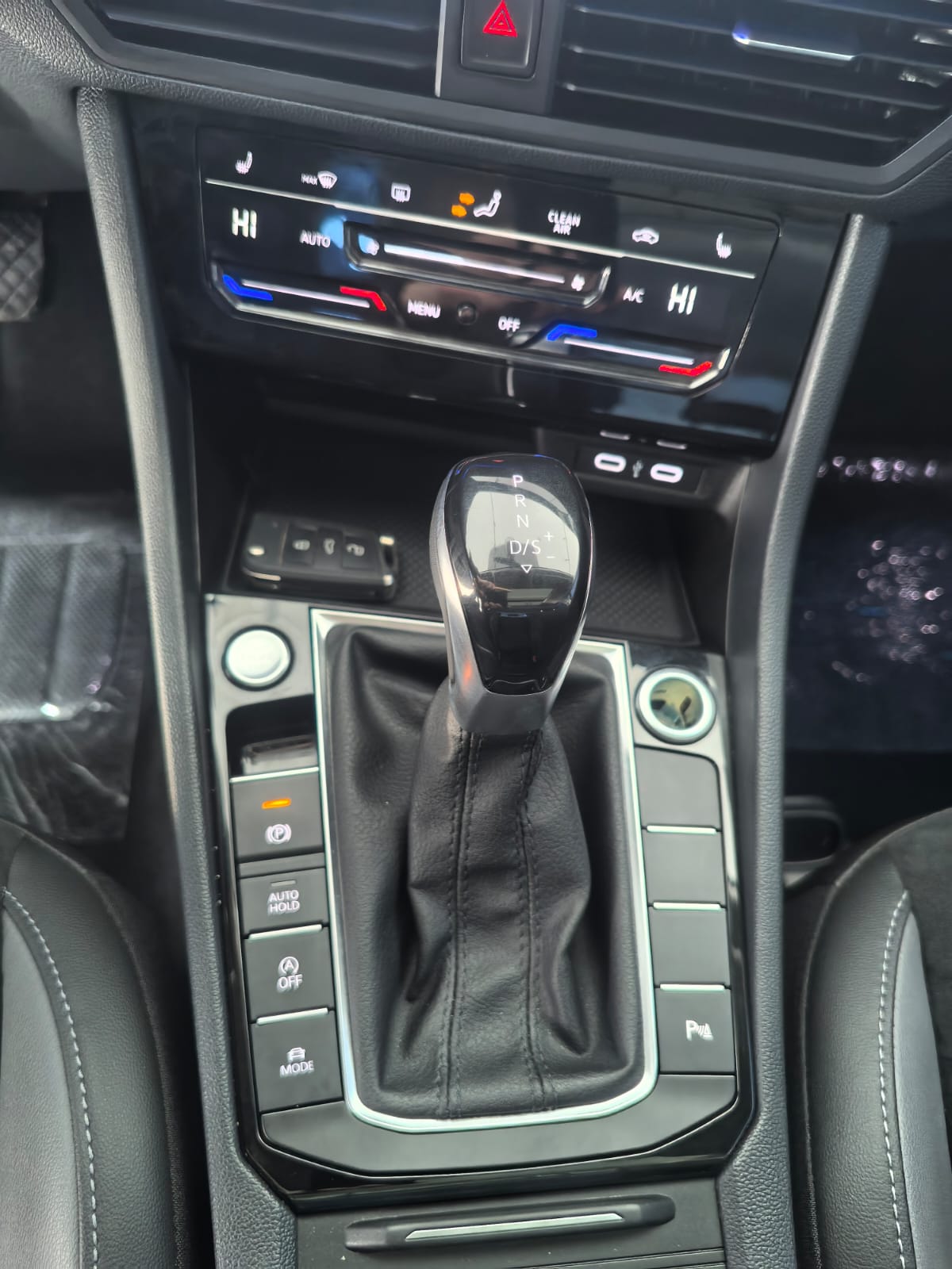 Volkswagen Sagitar 280TSI DSG Excellence Edition