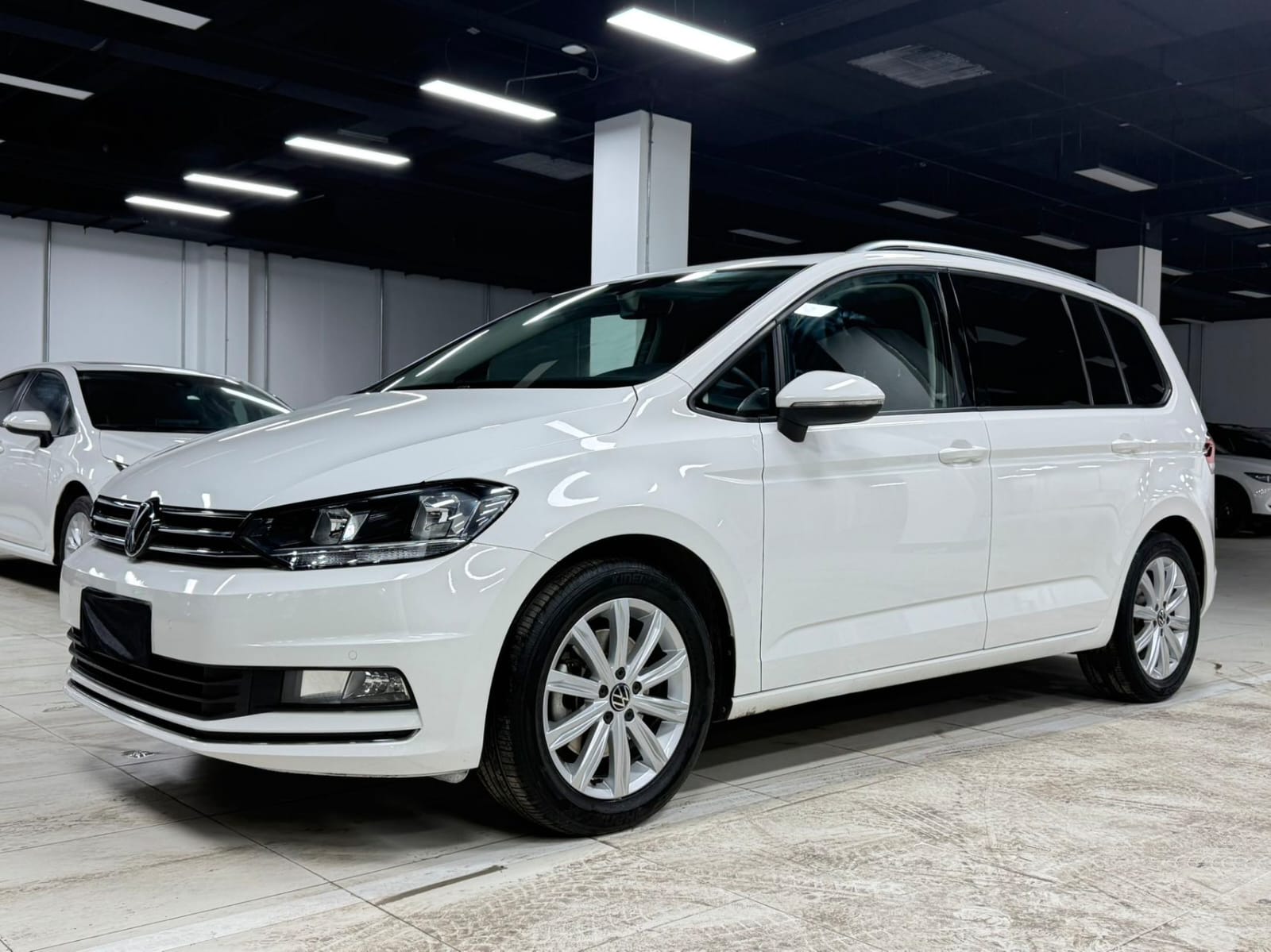 Volkswagen Touran L 280TSI DSG Comfort Edition