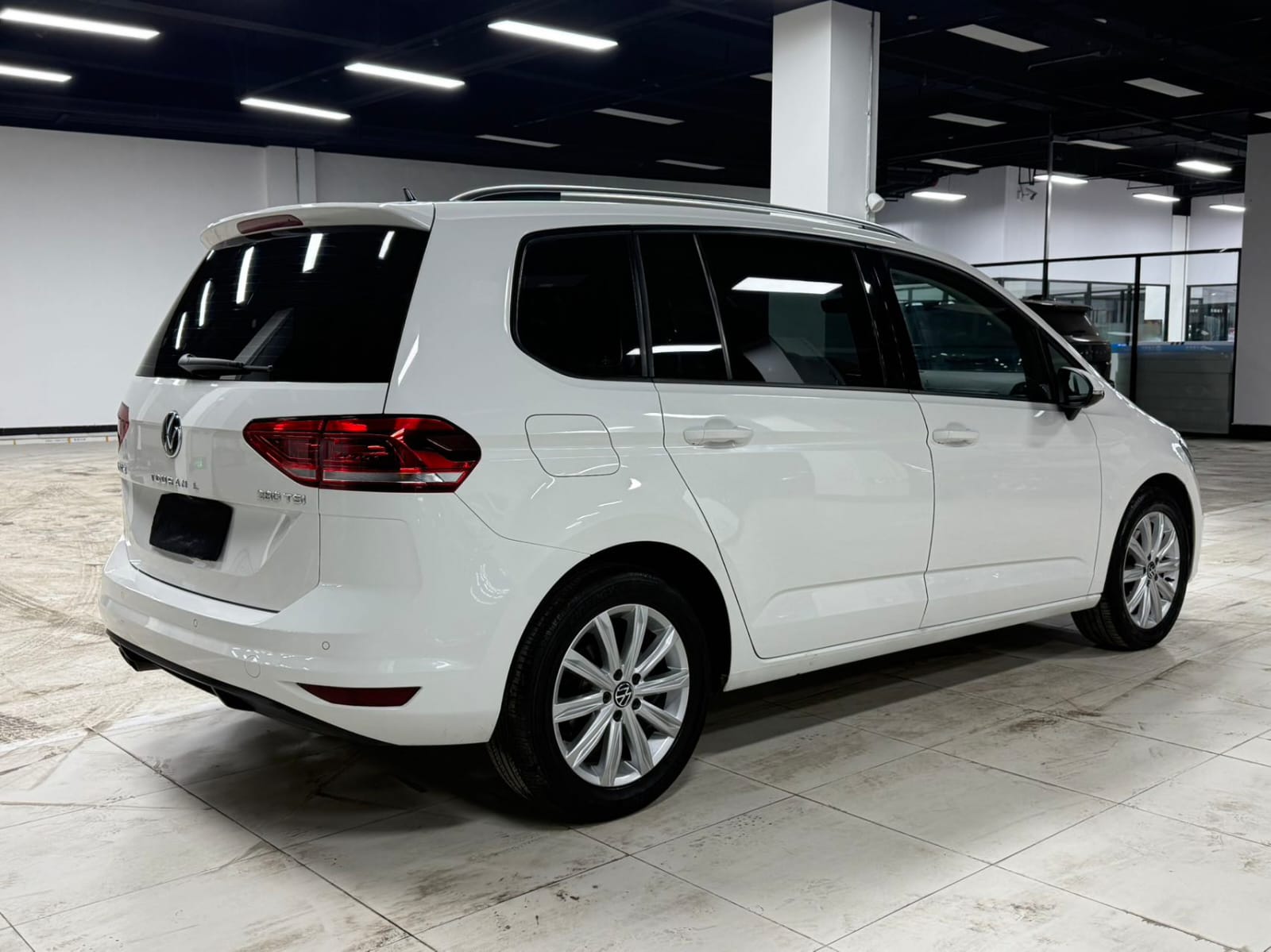 Volkswagen Touran L 280TSI DSG Comfort Edition