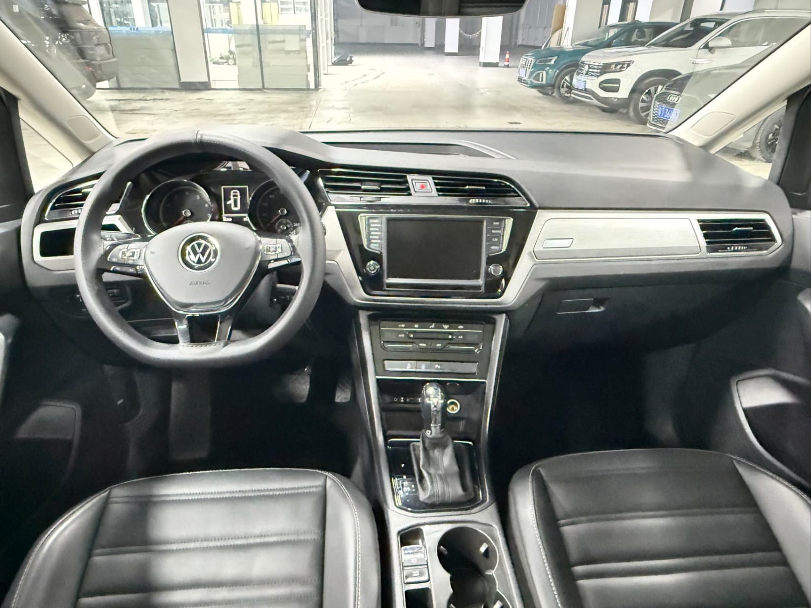 Volkswagen Touran L 280TSI DSG Comfort Edition