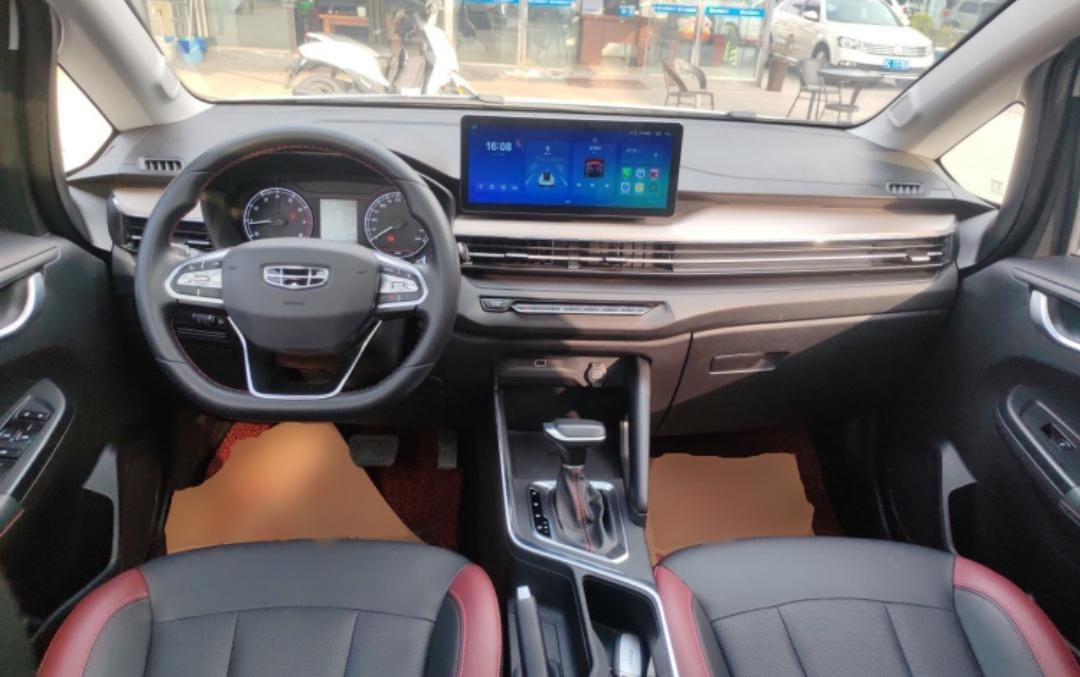 Geely Vision X3 PRO 1.5L CVT Premium Edition