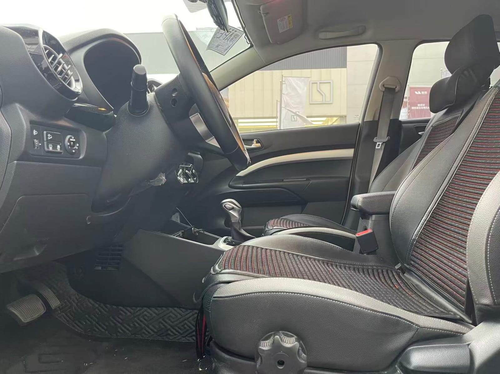 Kia KX1 1.4L Automatic Enjoy Edition