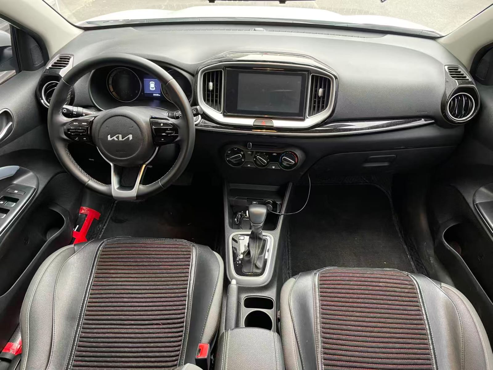 Kia KX1 1.4L Automatic Enjoy Edition