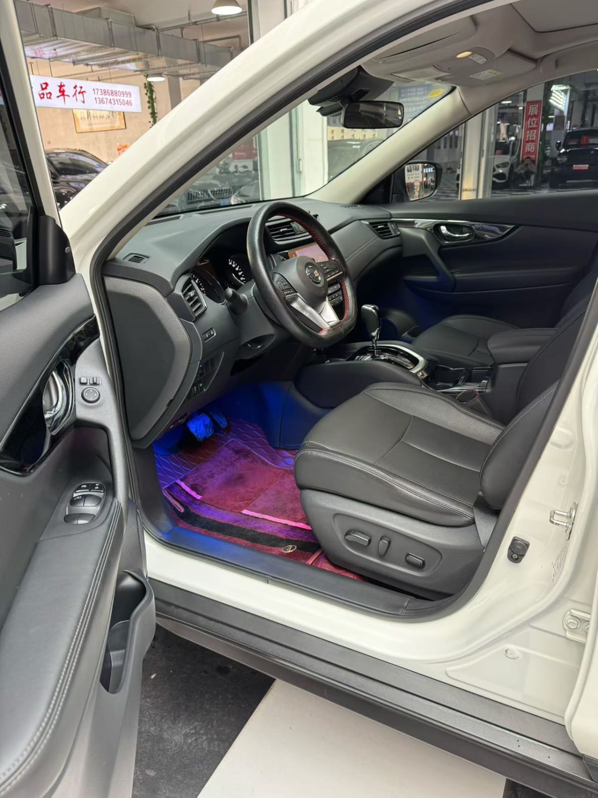 Nissan X-Trail 2.0L CVT