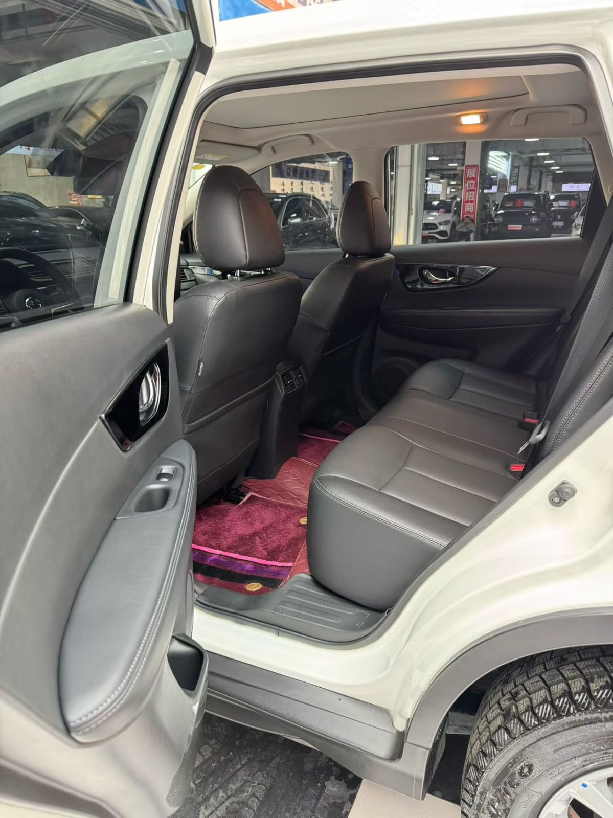 Nissan X-Trail 2.0L CVT