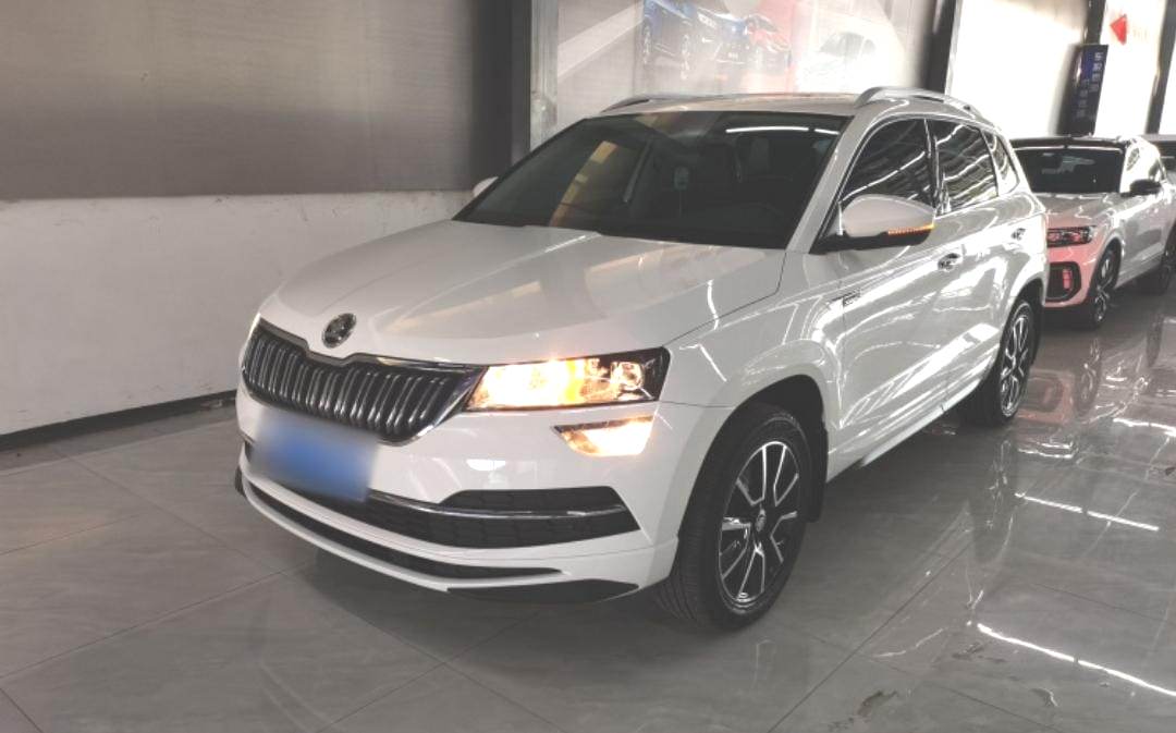 Skoda Karoq 1.4 TSI280 Deluxe Edition