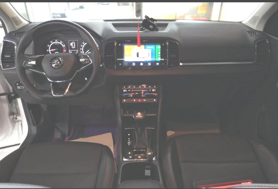 Skoda Karoq 1.4 TSI280 Deluxe Edition