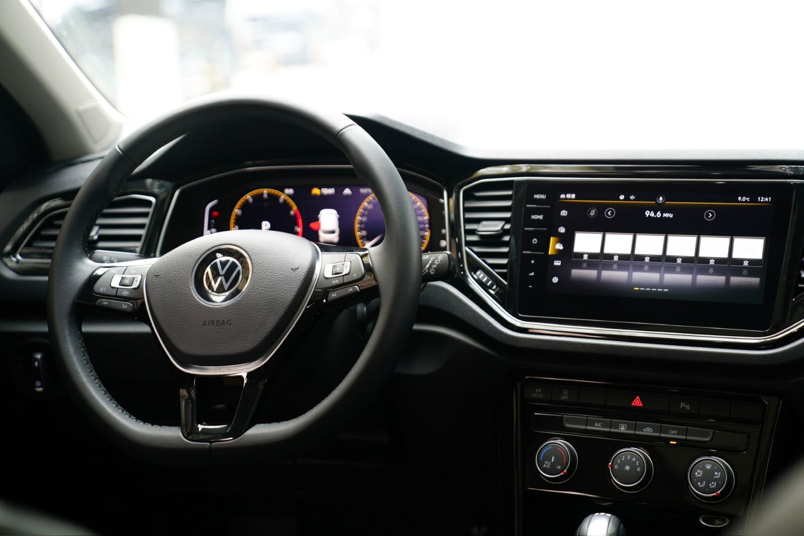 Volkswagen T-Roc Tango 280TSI DSG Comfort PLUS Edition