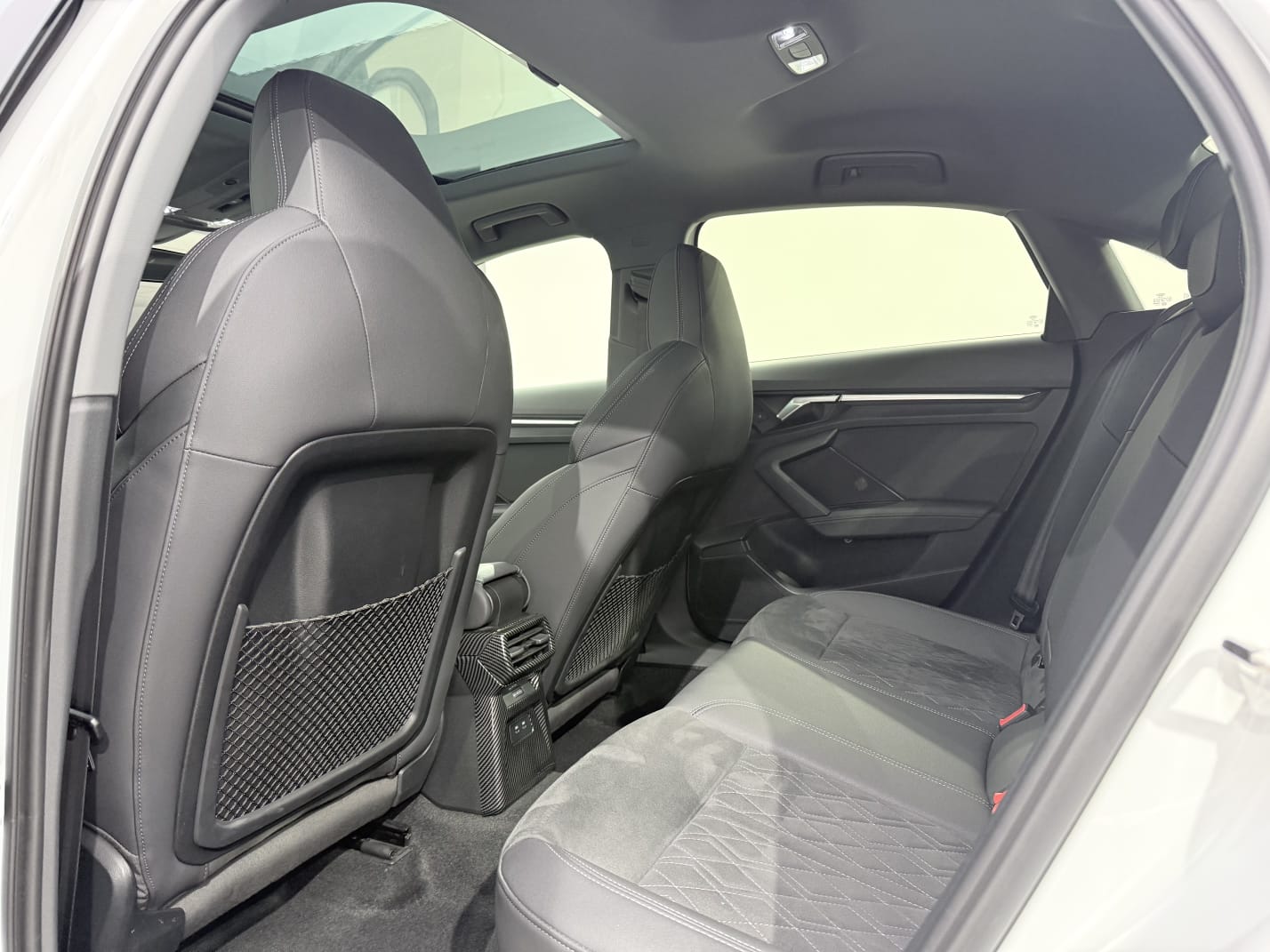 Audi A3L Limousine 35 TFSI Luxury Sport