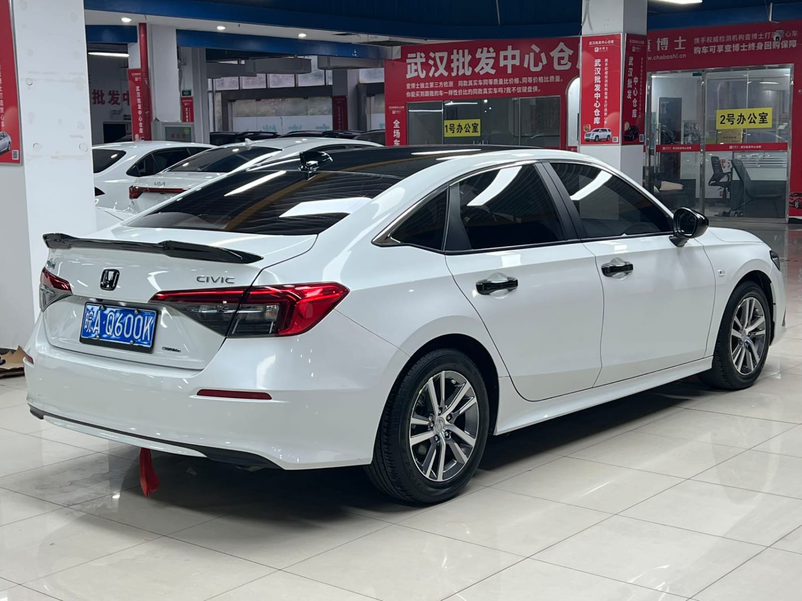 Honda Civic 180TURBO CVT