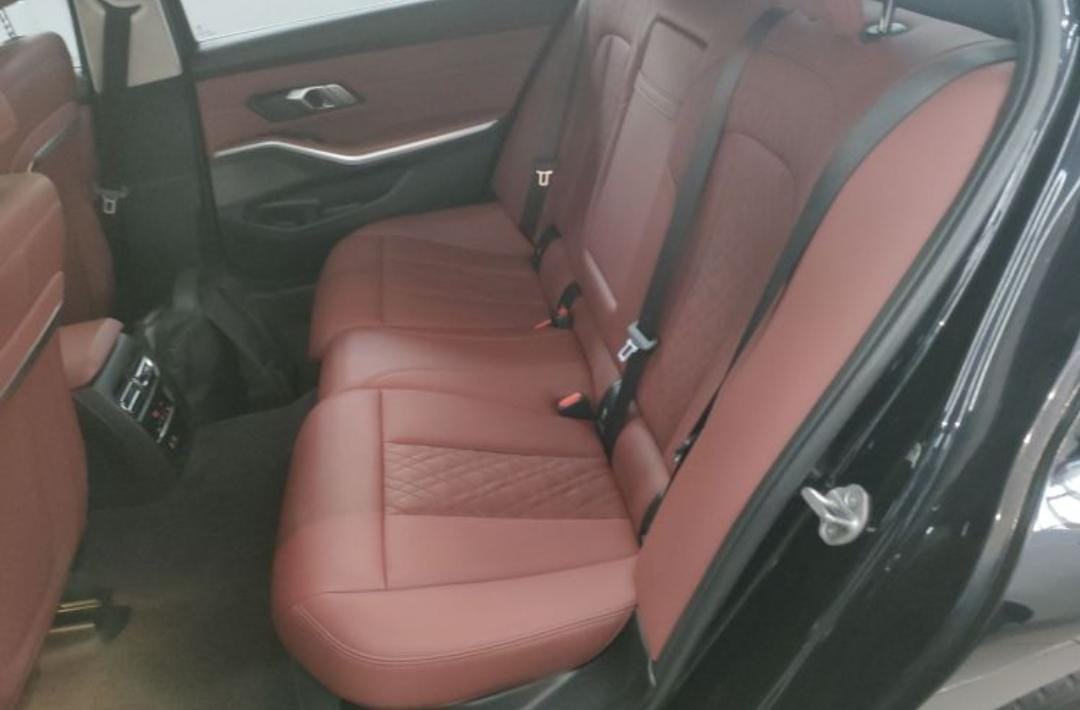 BMW 3 Series 320Li M Sport Suite