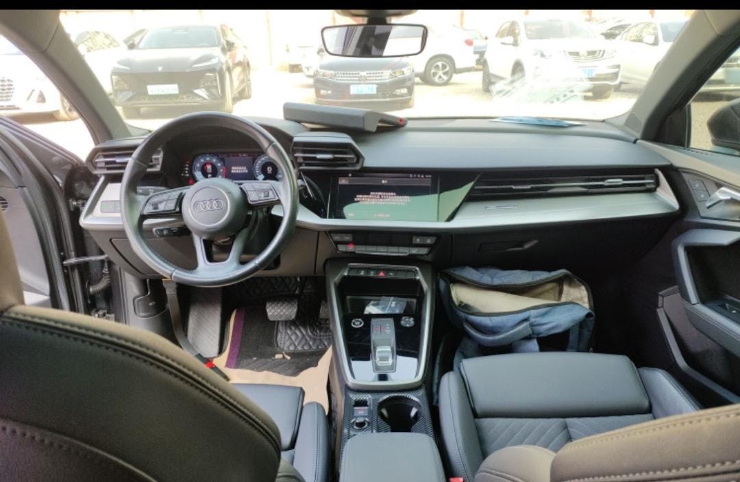 Audi A3L Limousine 35 TFSI Stylish &amp; Elegant Edition