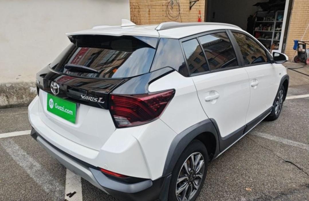 Toyota Yaris L Glamour X 1.5L CVT Deluxe PLUS Edition