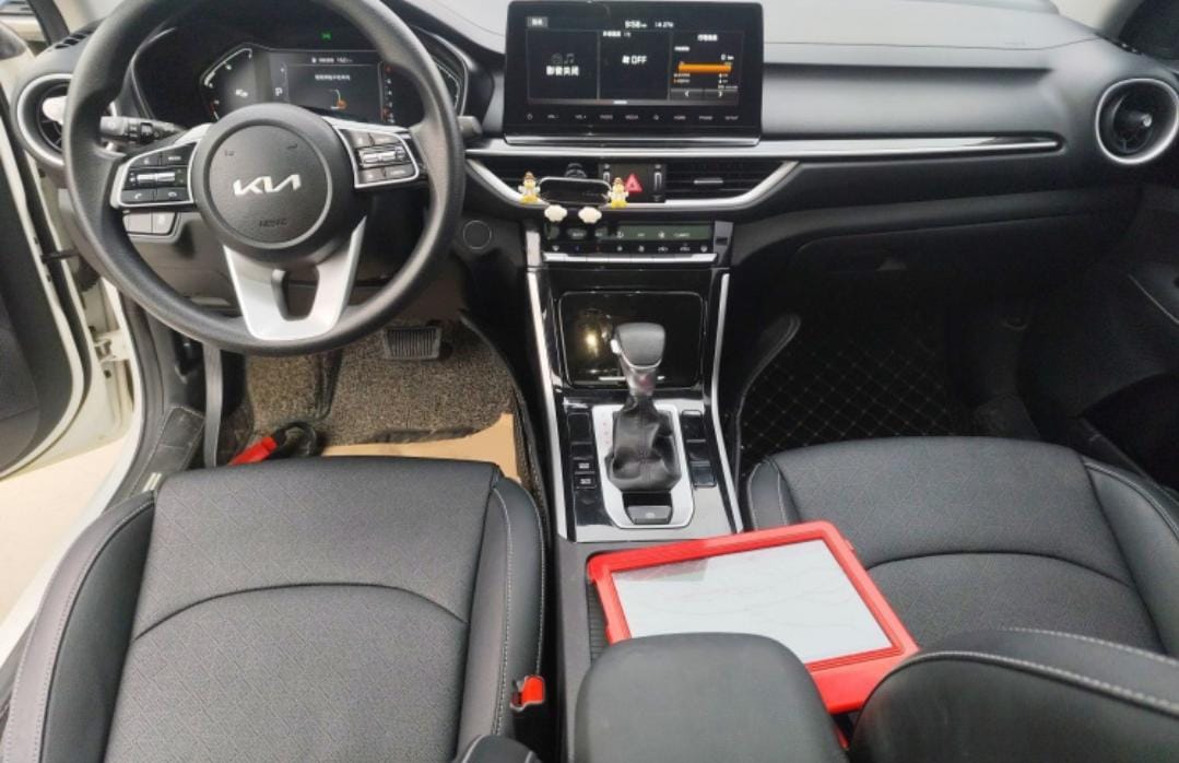 Kia K3 1.5L CVT