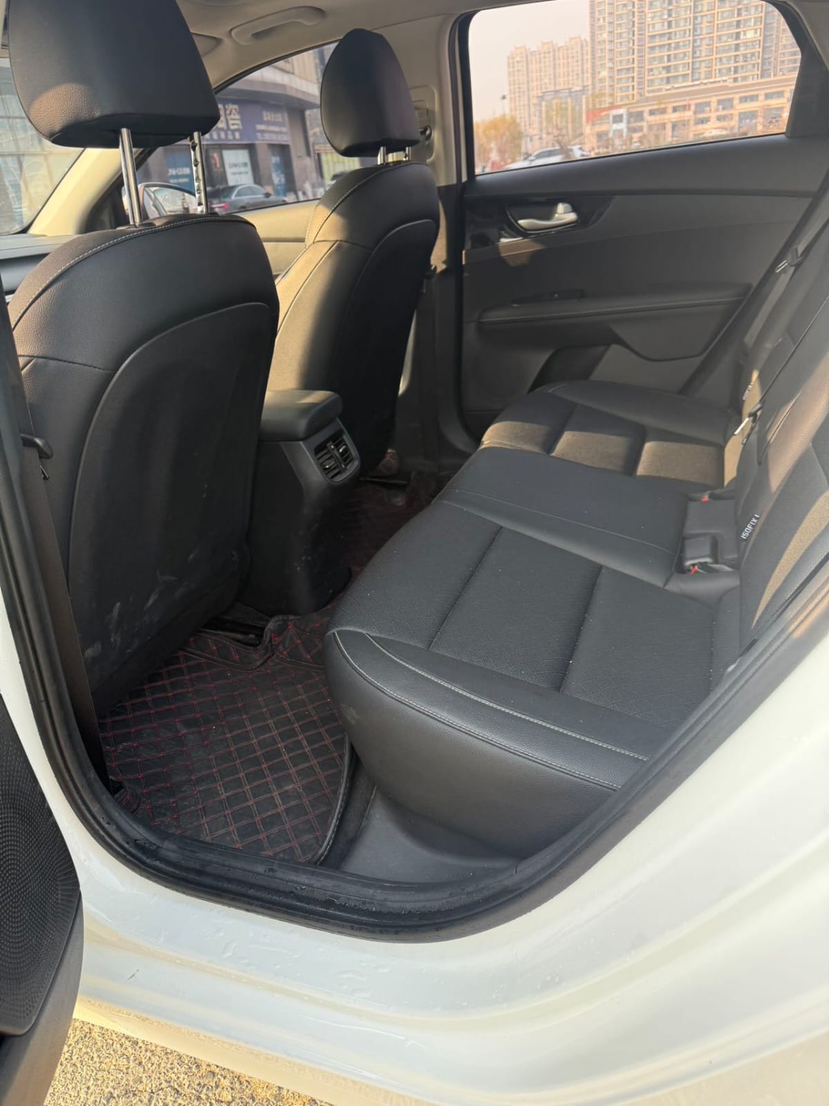 Kia K3 1.5L IVT модная версия