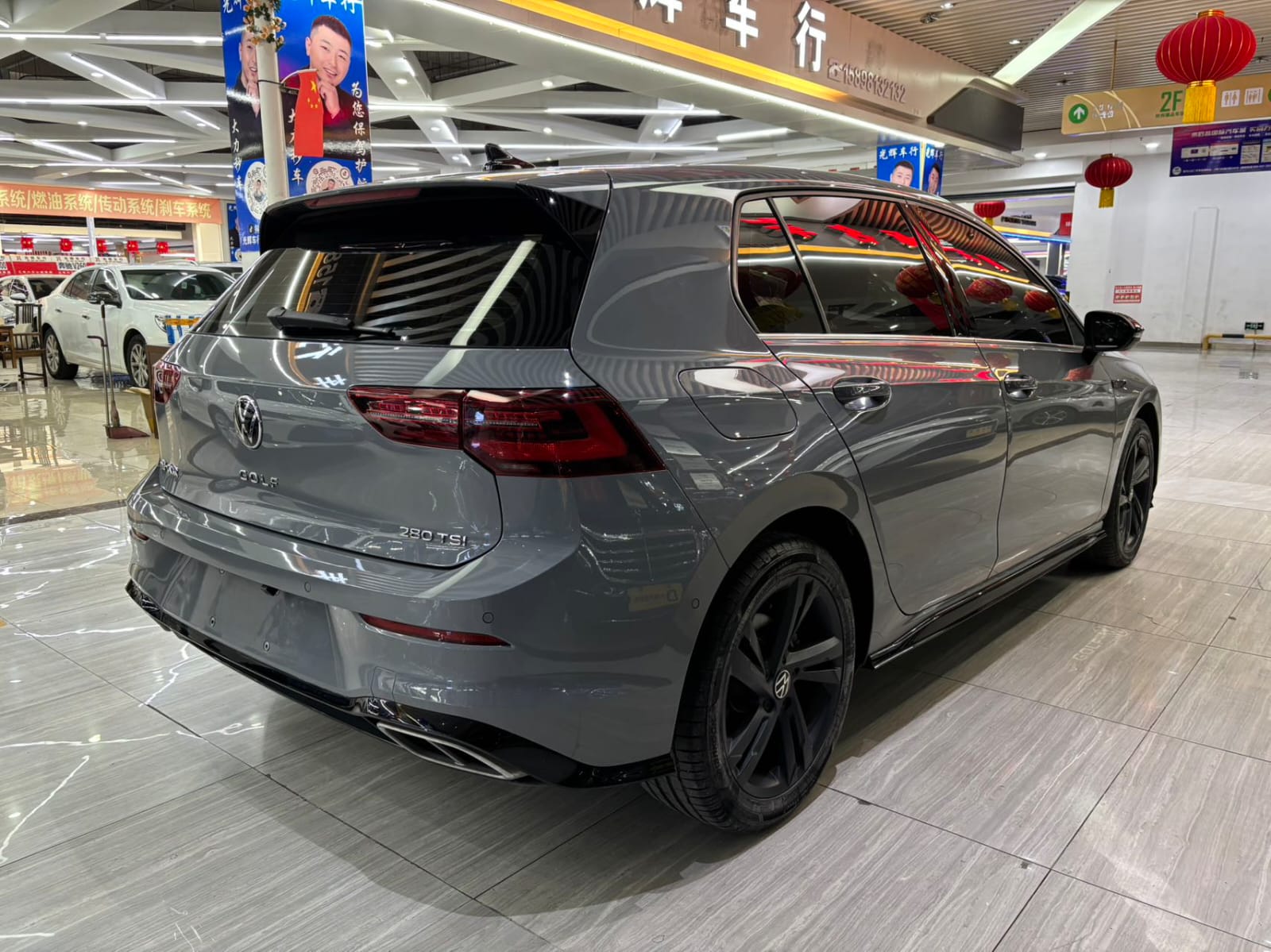 Volkswagen Golf 280TSI DSG R-Line