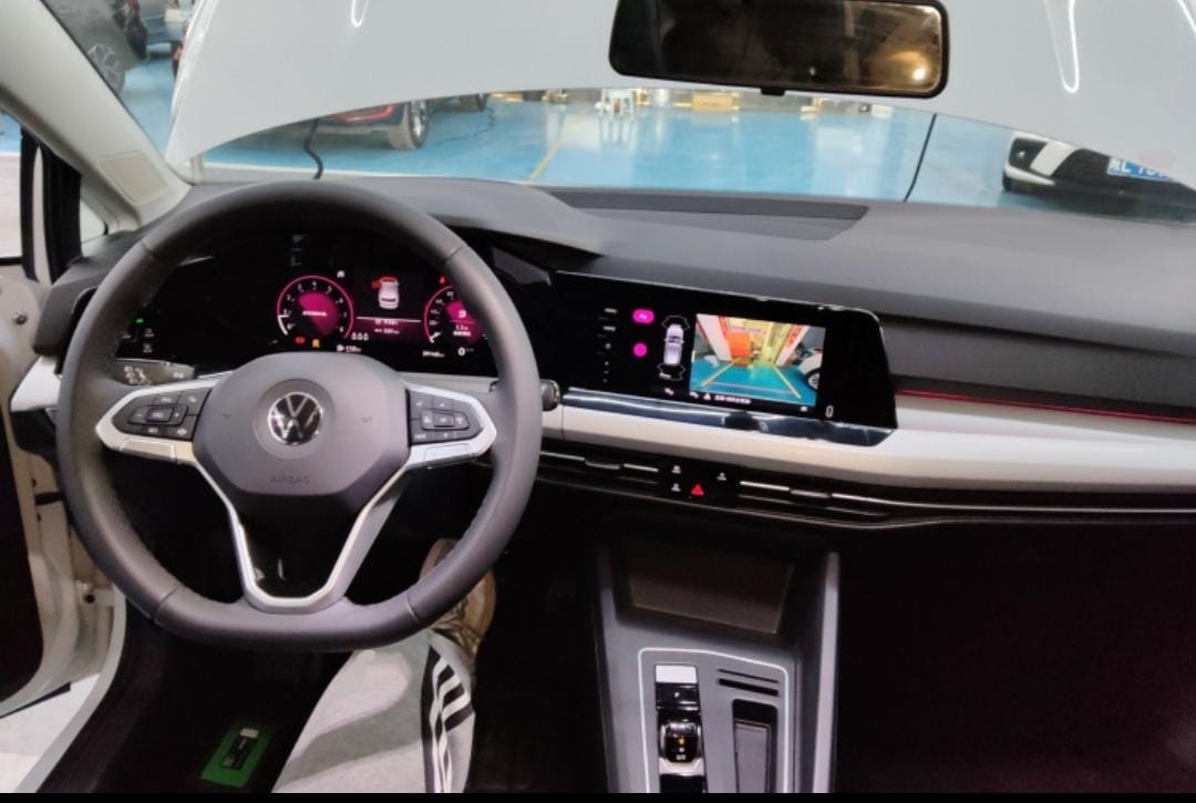 Volkswagen Golf 280TSI DSG Pro