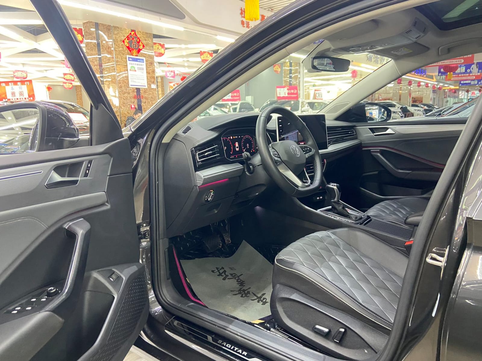 Volkswagen Sagitar 280TSI DSG Oversight PLUS Edition