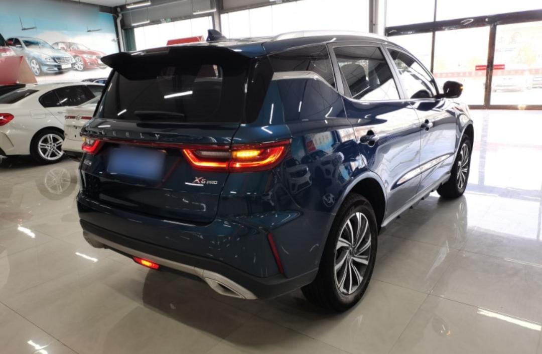 Geely Vision X6 PRO 1.4T Premium Edition