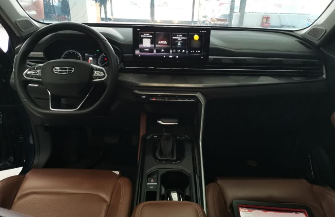 Geely Vision X6 PRO 1.4T Premium Edition