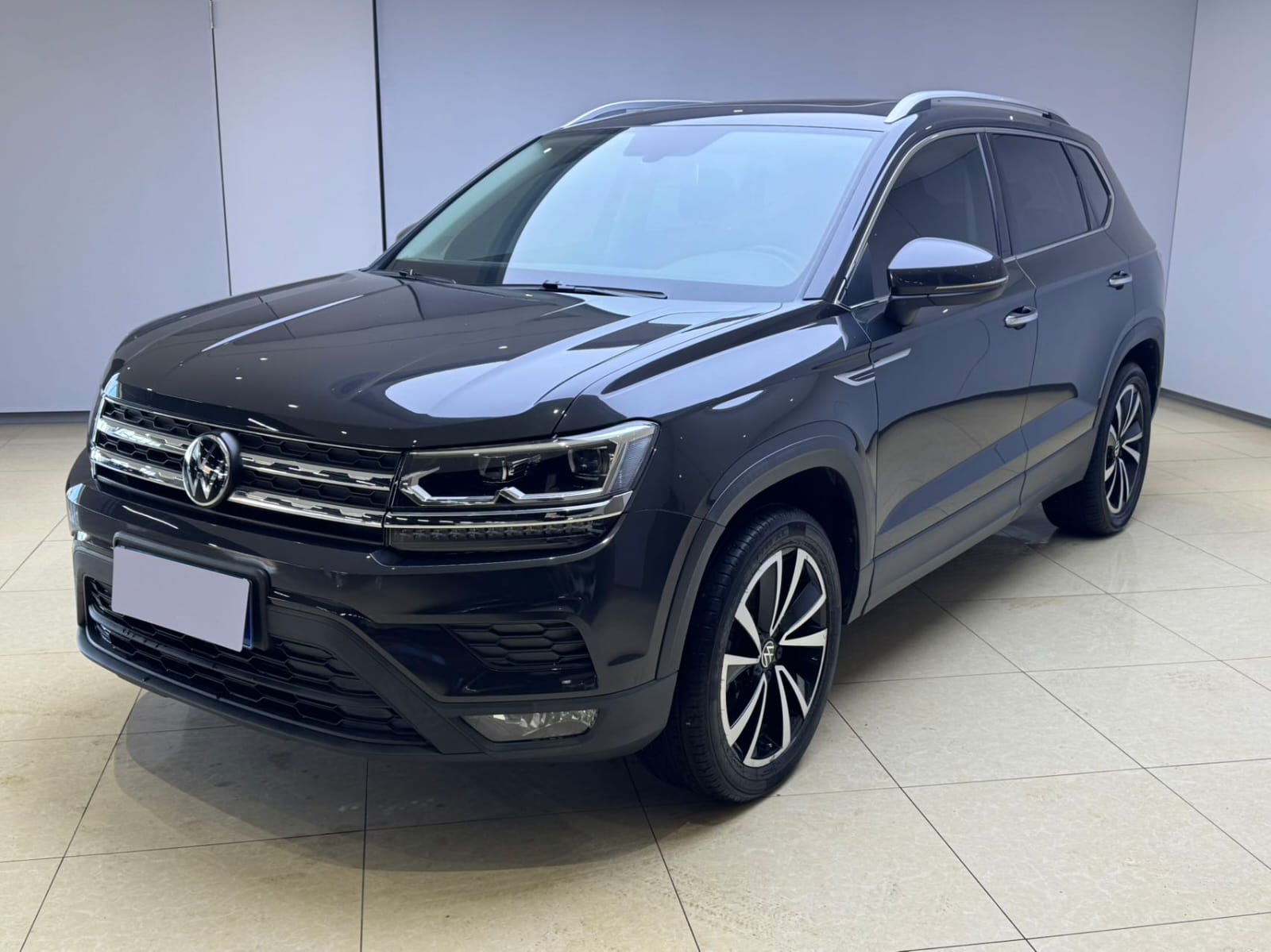 Volkswagen Tharu 280TSI Deluxe Edition